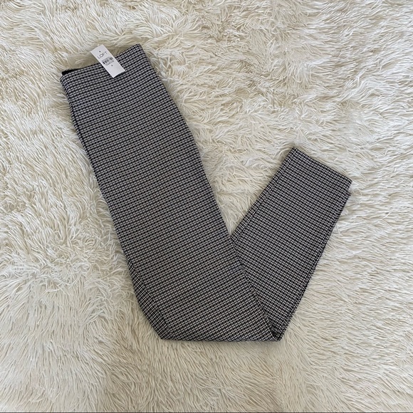 LOFT Pants - NWT LOFT Side Zip High Waist Skinny Leggings - Black/White Houndstooth